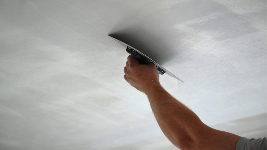 Особенности ремонта, отделки и покраски потолка
